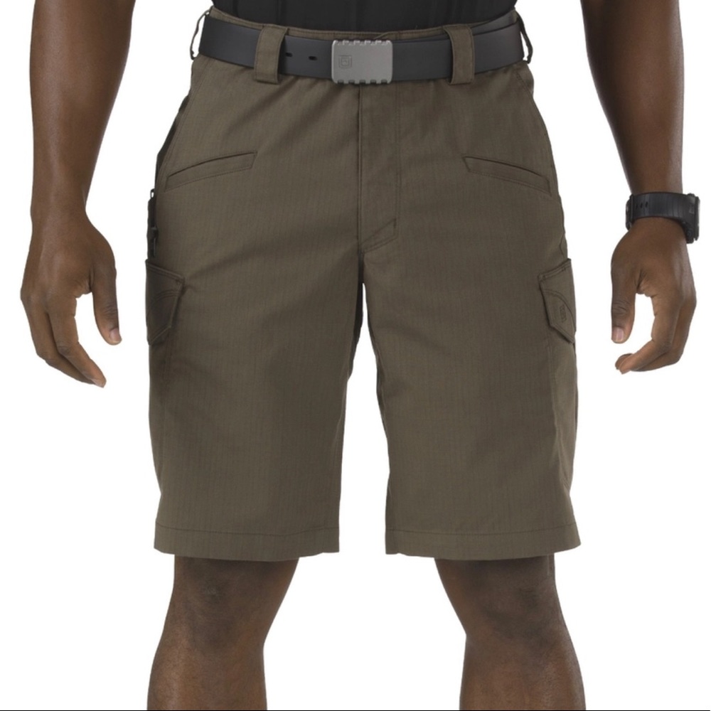 5.11 tactical shorts. Color-tundra.